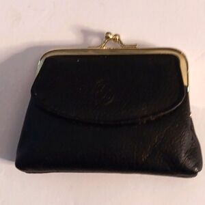 Buxton Women's LEATHER Gold Frame Coin Purse Wallet,Black